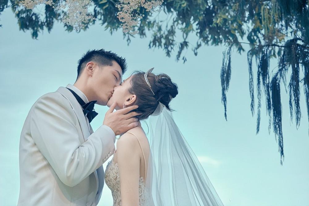 企业合规师考试网:企业合规师收入拿到太幸福了！赶紧收藏